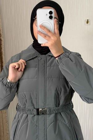 Kürk Yakalı Kemerli 90 cm Kapitone Kadın Mont-Gri